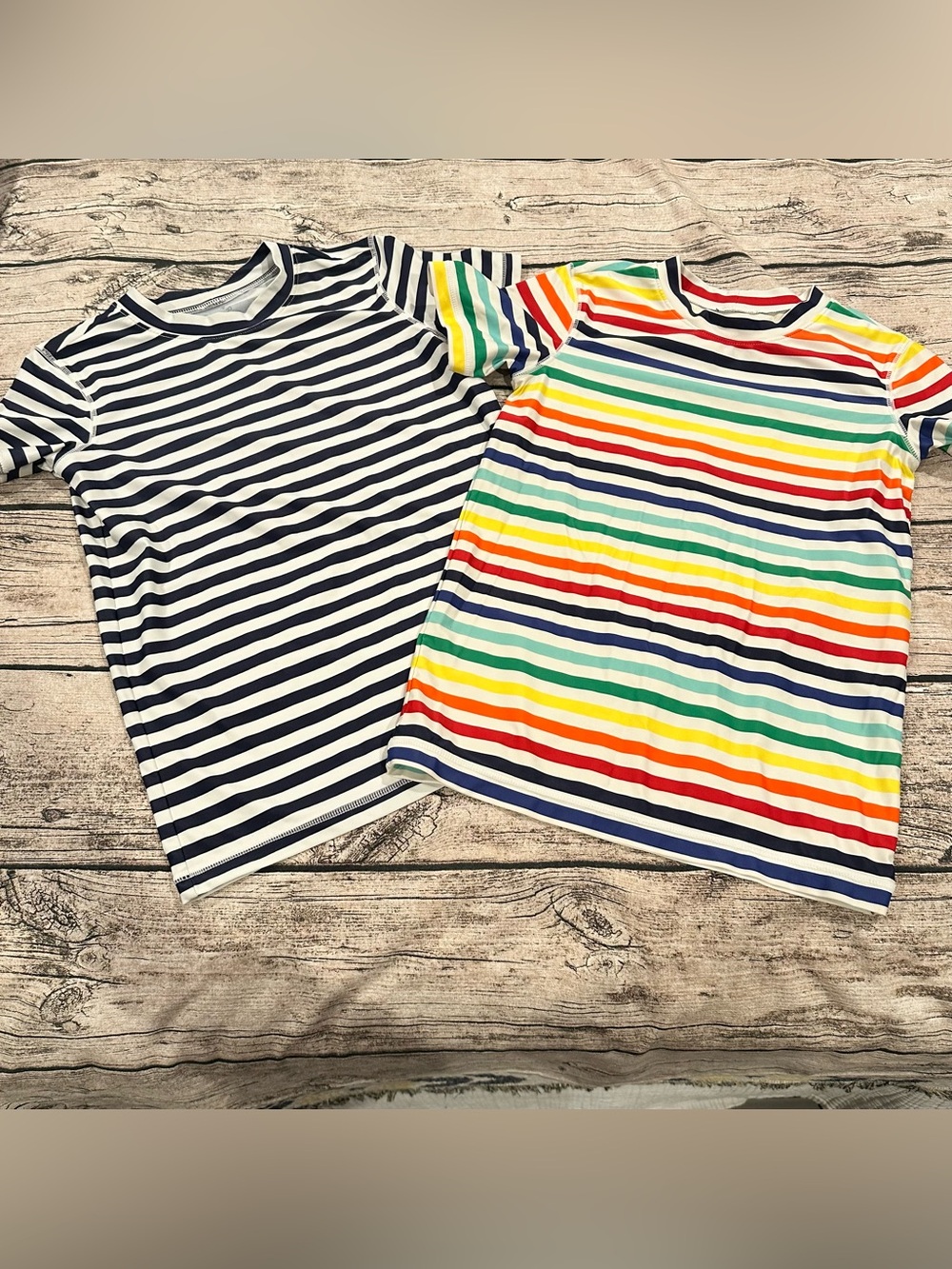 2 Primary Unisex Short Sleeved Rashguards Rainbow Stripes Navy Stripes Size 8-9